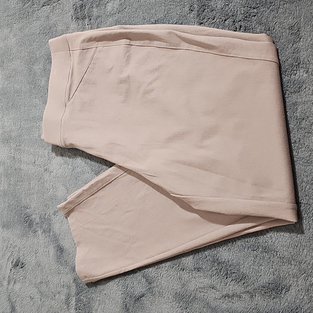 Chicos Travelers Crepe Ankle Pants Rustic Taupe Size 1.5 US Size M New